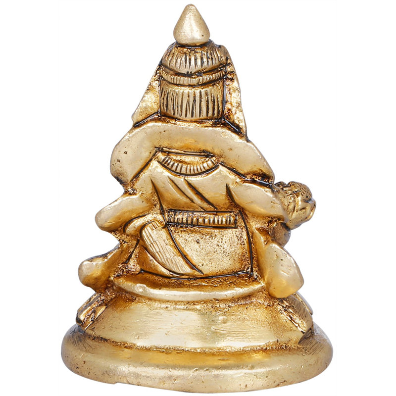 Figurines & Sculptures
