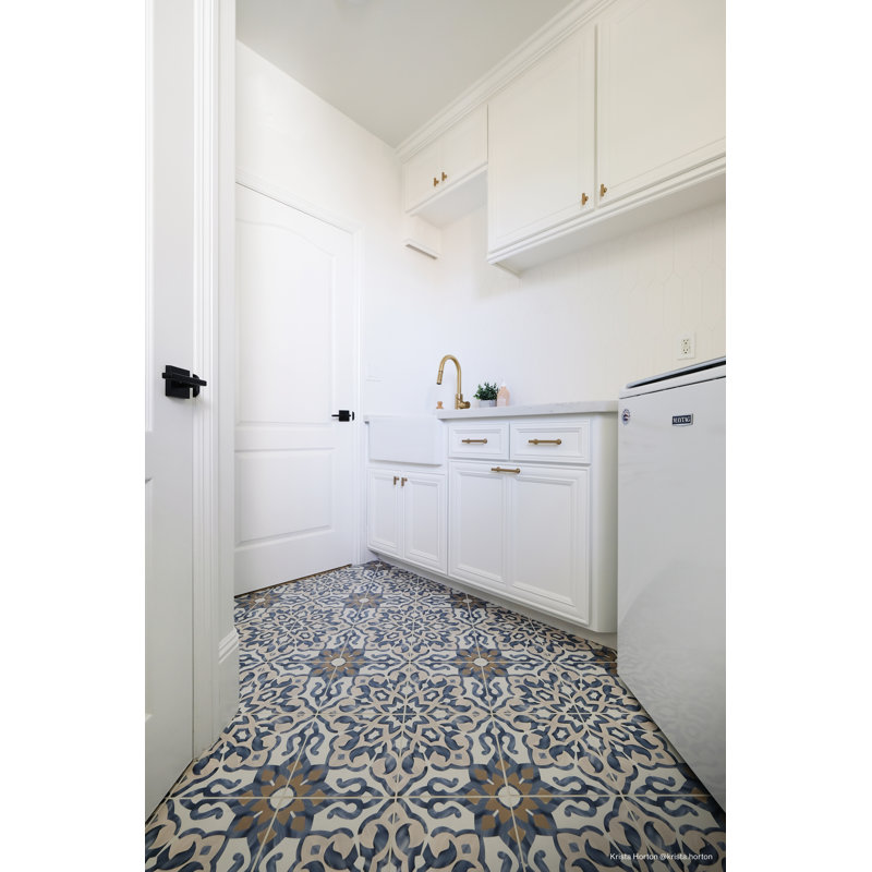 Villa Azul 10" x 10" Porcelain Spanish/Moroccan Singular Tile, Blue