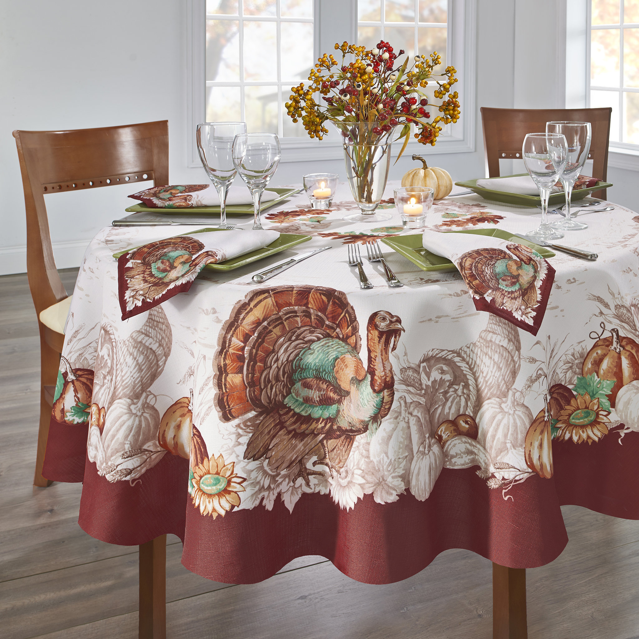 The Holiday Aisle® Monterrey Turkey Bordered Fall Tablecloth & Reviews | Wayfair