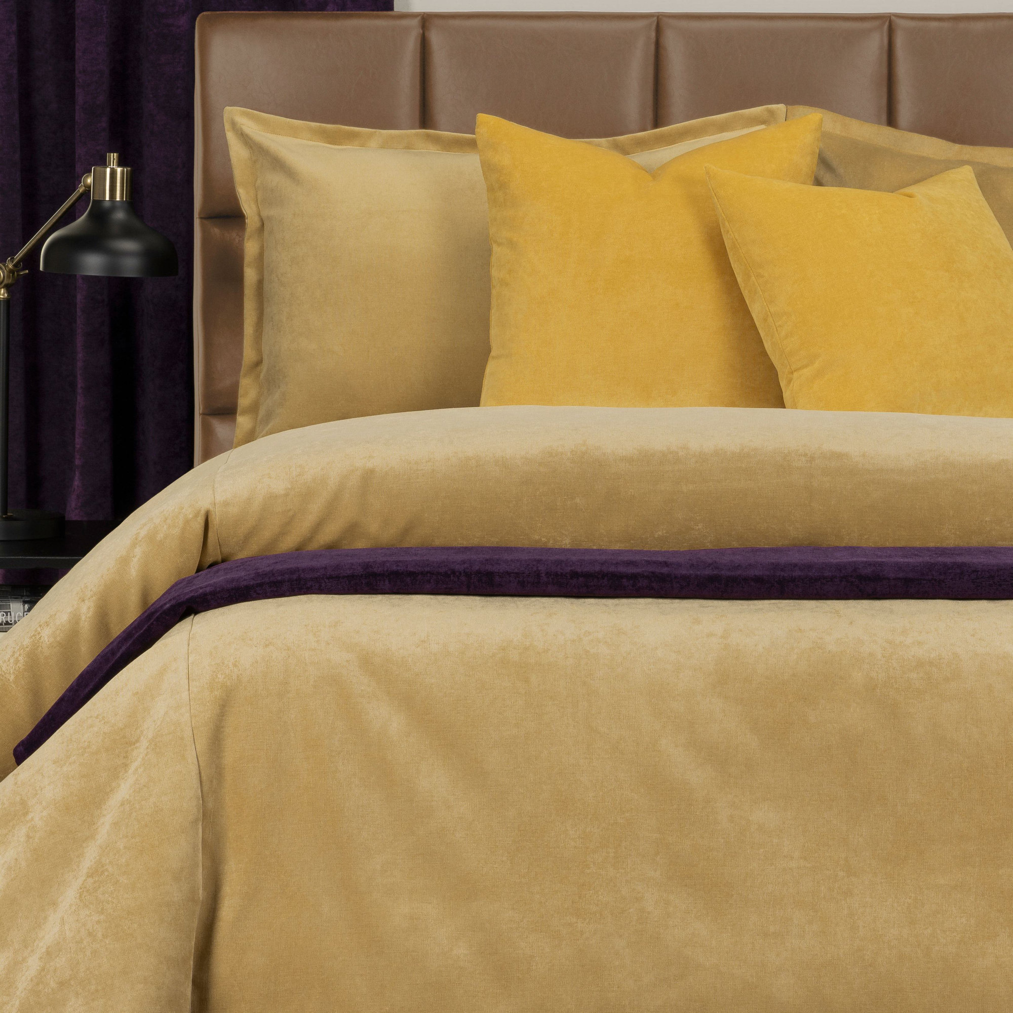 Chambliss Hemmed Throw Blanket, Queen, Emerald