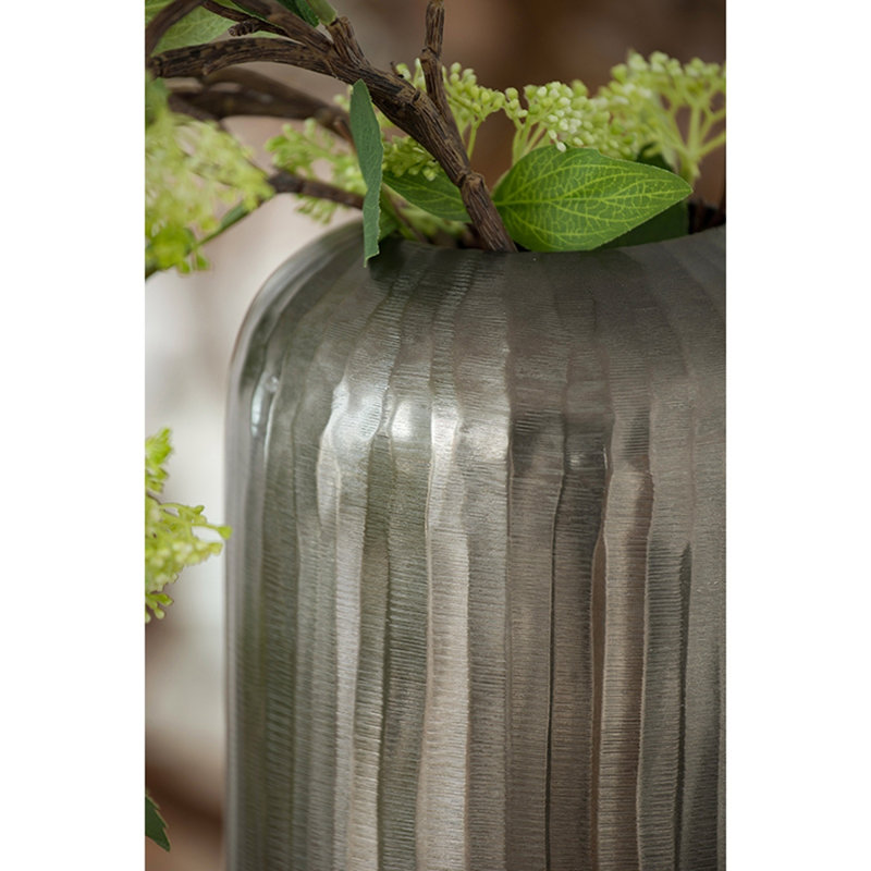 Vase 7 x 7 x 17 po