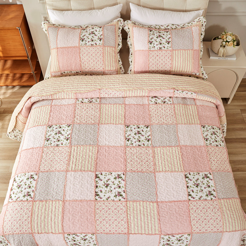 Quilted Patchwork Quilt, King/California King Quilt + 2 King Shams, Pink