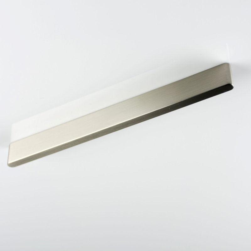 Phenix 7 1/2" Center to Center Finger Pull