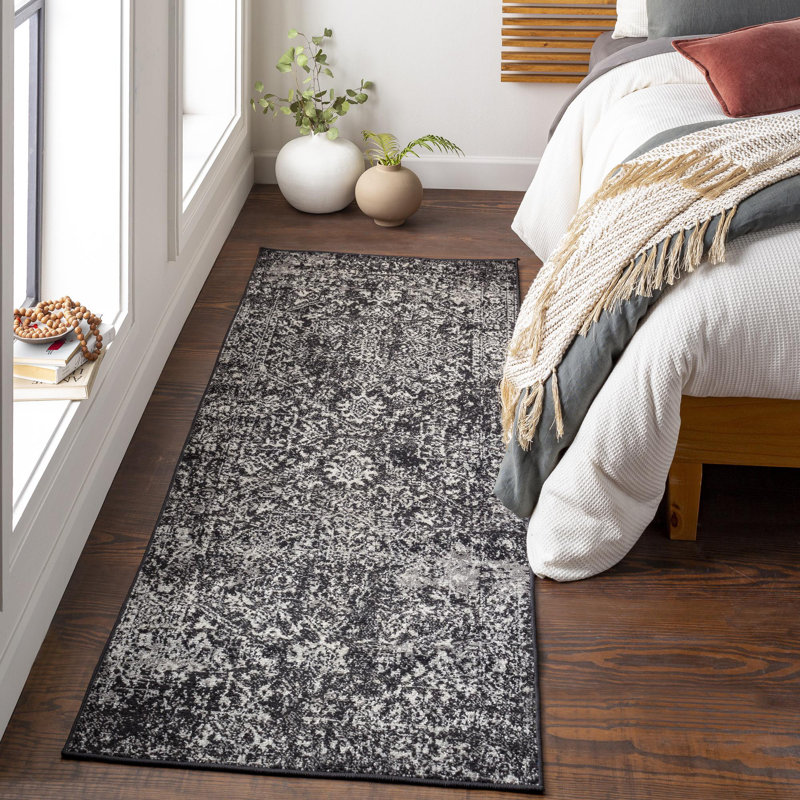 Tapis à motif oriental Adelia, Tapis de couloir 2 pi 7 po x 7 pi 3 po