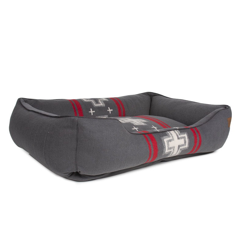 Pendleton San Miguel Kuddler Dog Bed, X-Large (10.5" H x 42" W x 30" D)