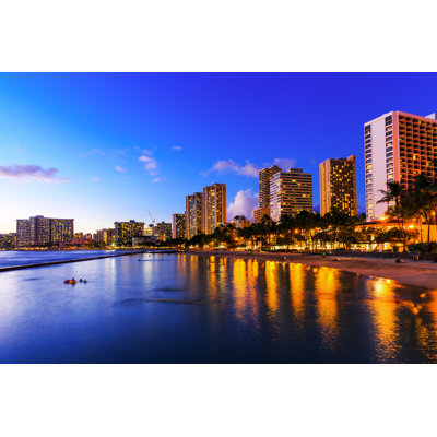 " Honolulu, Hawaii " by Scstock
