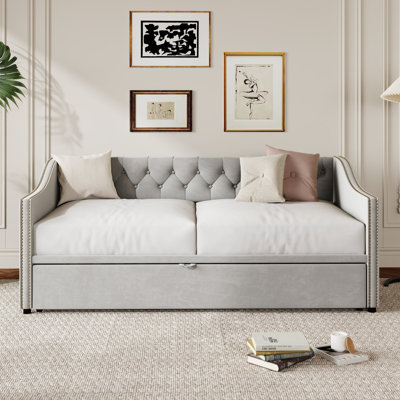 Daybed by Lark Manor