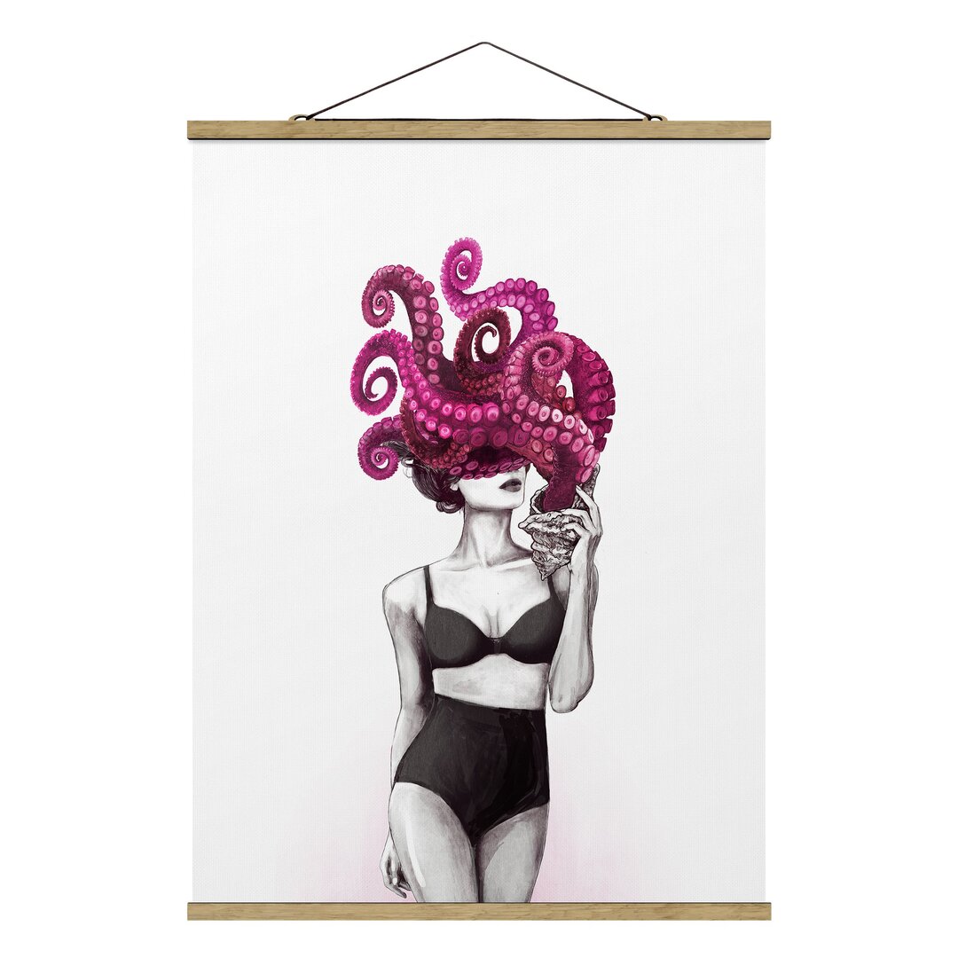 Stoffbild Mit Posterleisten - Laura Graves - Illustration Frau In Unterwäsche Schwarz Weiß Oktopus - Hochformat 4:3