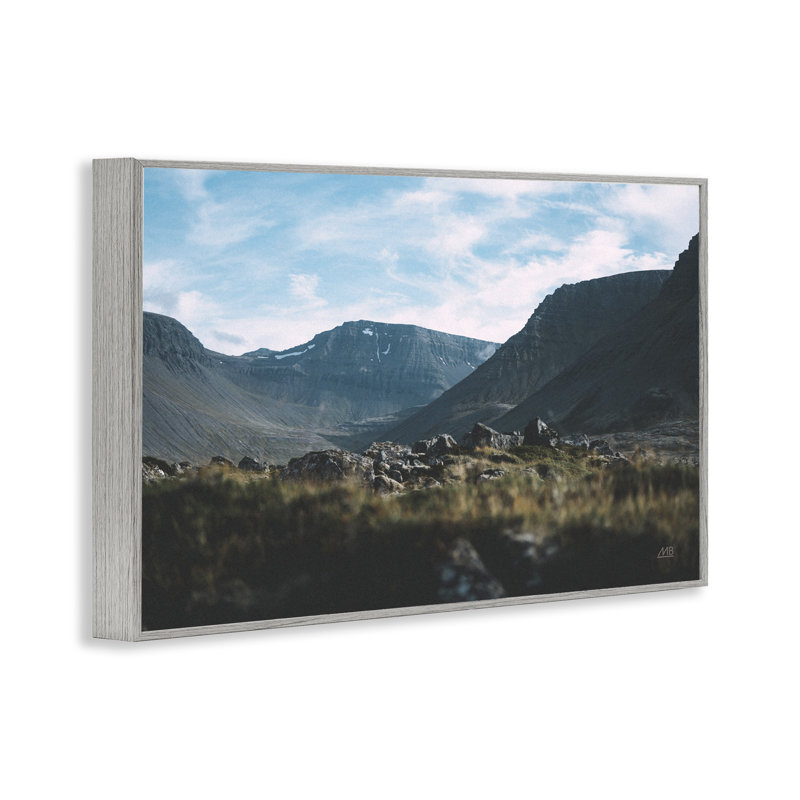 Islande, randonnée, art giclée par Max Blakesberg Studios, Estampe numérique Farmhouse, H 20 po x l 30 po