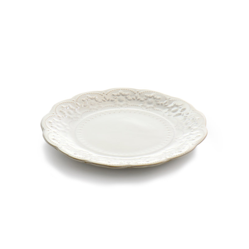 Ivory Embossed Ceramic 16-Piece Dinnerware Set with Scalloped Edges