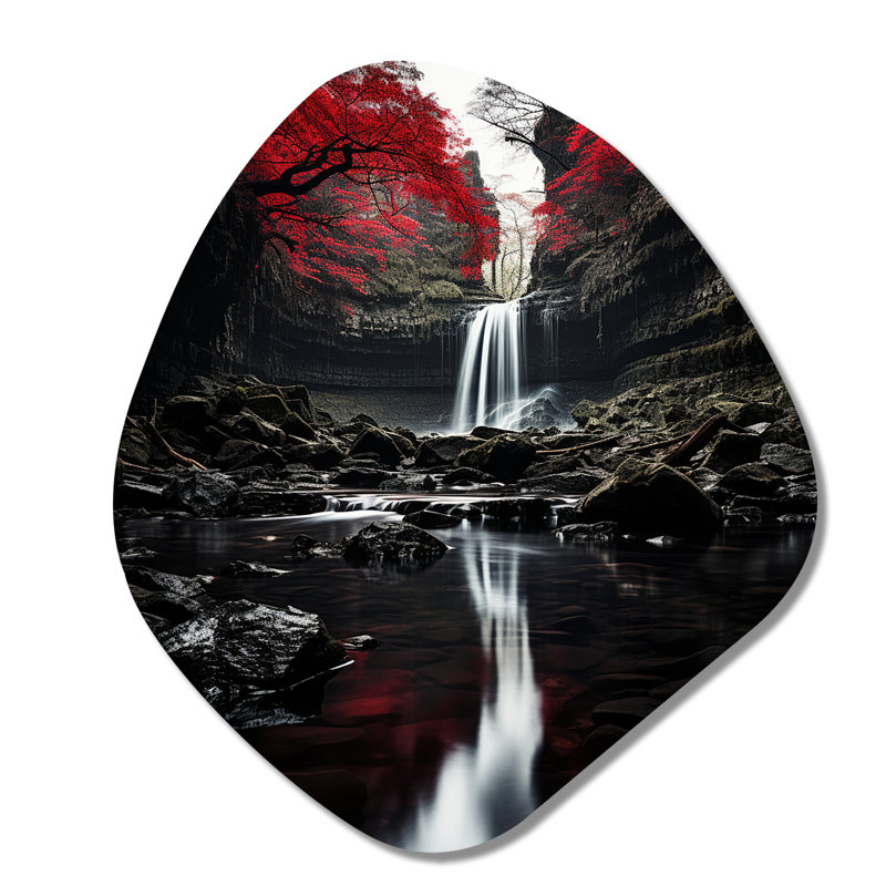 Décoration murale grise et rouge Waterfall Of Eternity II - Cascade de forme nébuleuse en métal, H 35 po x l 31 po
