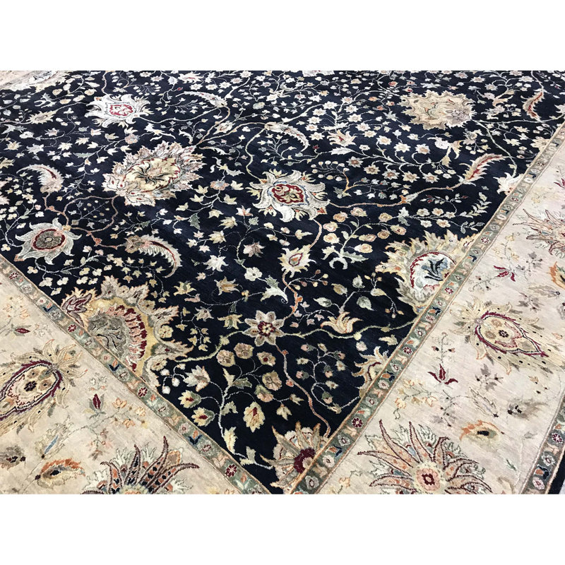 Sona Wool Oriental Area Rug
