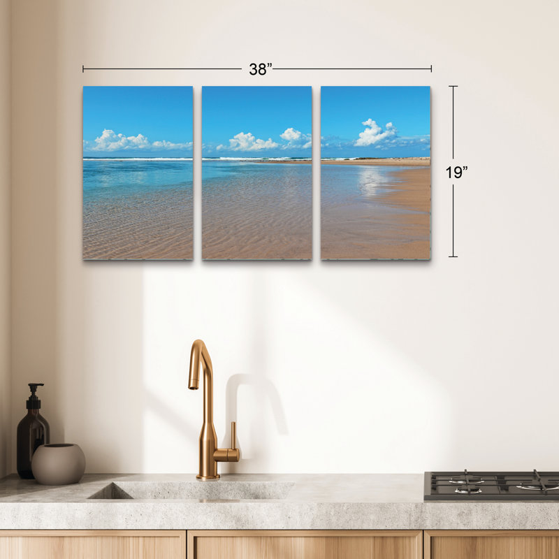 Ensemble de 3 panneaux muraux - Beata Czyzowska Young «Beach Time 3», art mural sur toile pour le salon, la chambre à coucher ou le bureau 