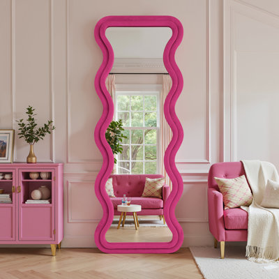 Miroir pleine grandeur ondulé