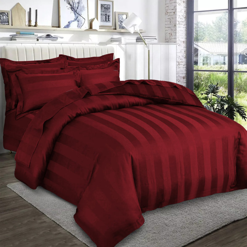 Renze Microfiber 250 TC Reversible Stripe Duvet Cover Set with Pillowcases, Burgundy