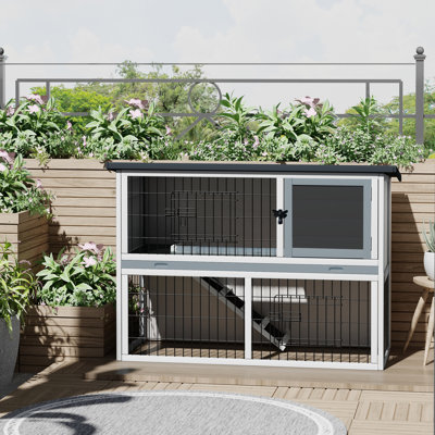 Weather Resistant Rabbit Hutch