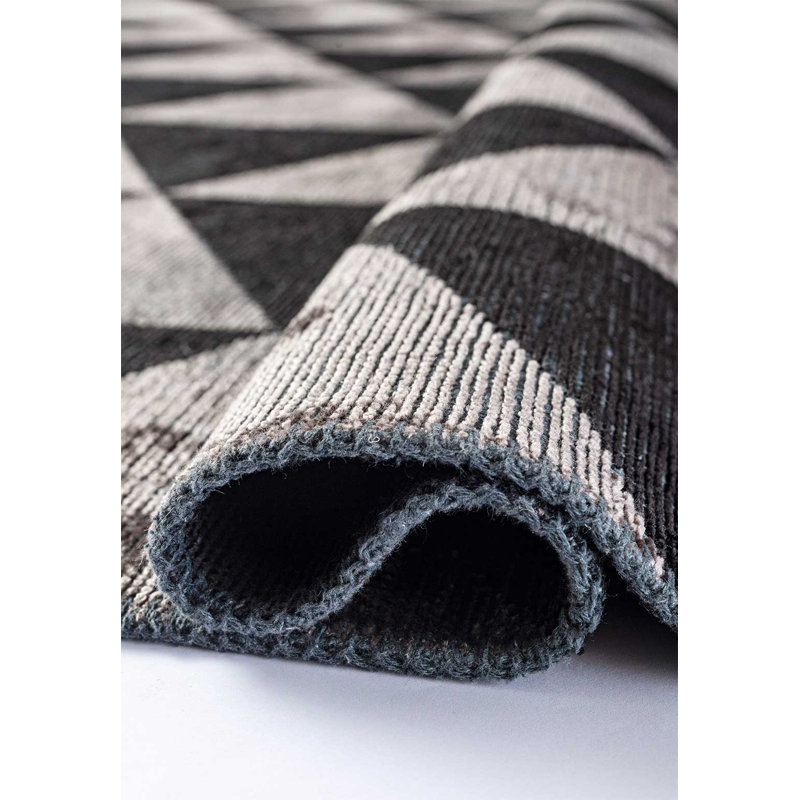Rapture Silver/Black Geometric Luxury Area Rug, Rectangle 7'10" x 11'2"