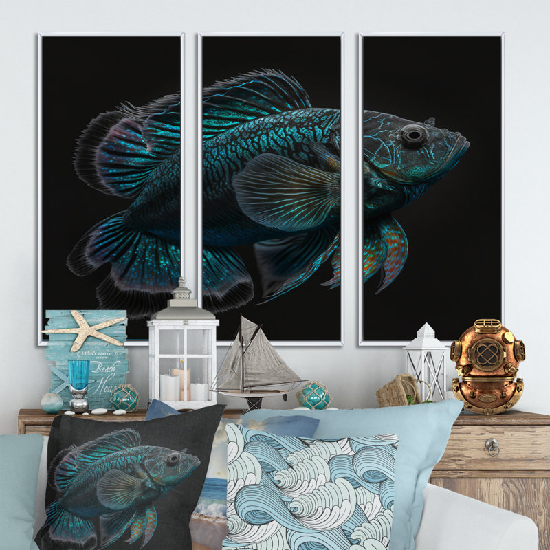 Mystérieux poisson bleu tropical dans des tons de bleu III, H 32 po x l 48 po x P 1 po, Toile tendue