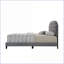 Structure de lit grand format en tissu gris avec tête de lit capitonnée Pieds en bois d'hévéa - parfaits pour la chambre principale