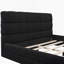 Grand lit plateforme tapissier-734052416