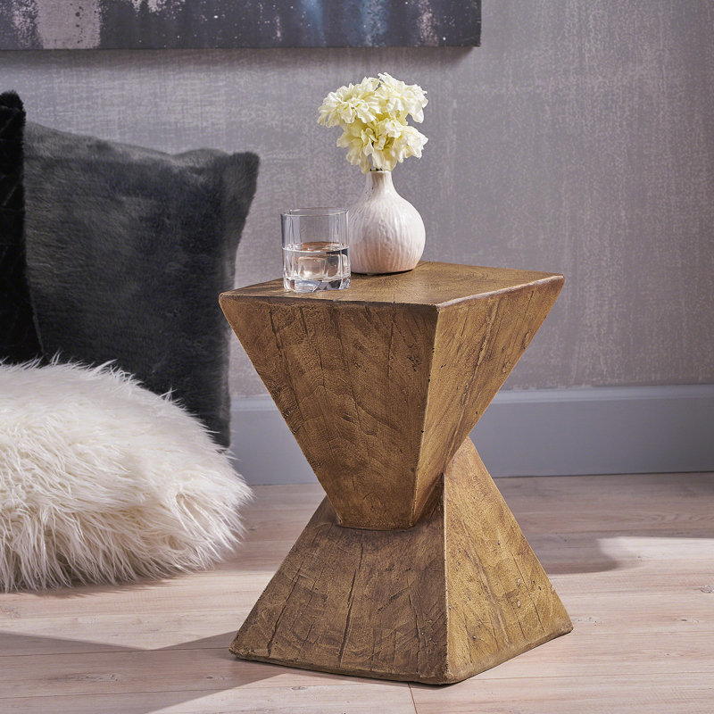 Table d'appoint, Brun