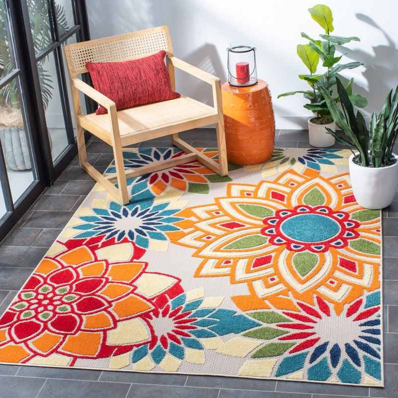 Tapis d'intérieur / extérieur à motif floral Stephine, Rectangle 5 pi 3 po x 7 pi 6 po