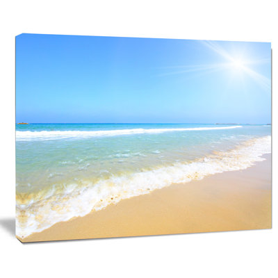 " Sun Over Tropical Beach "