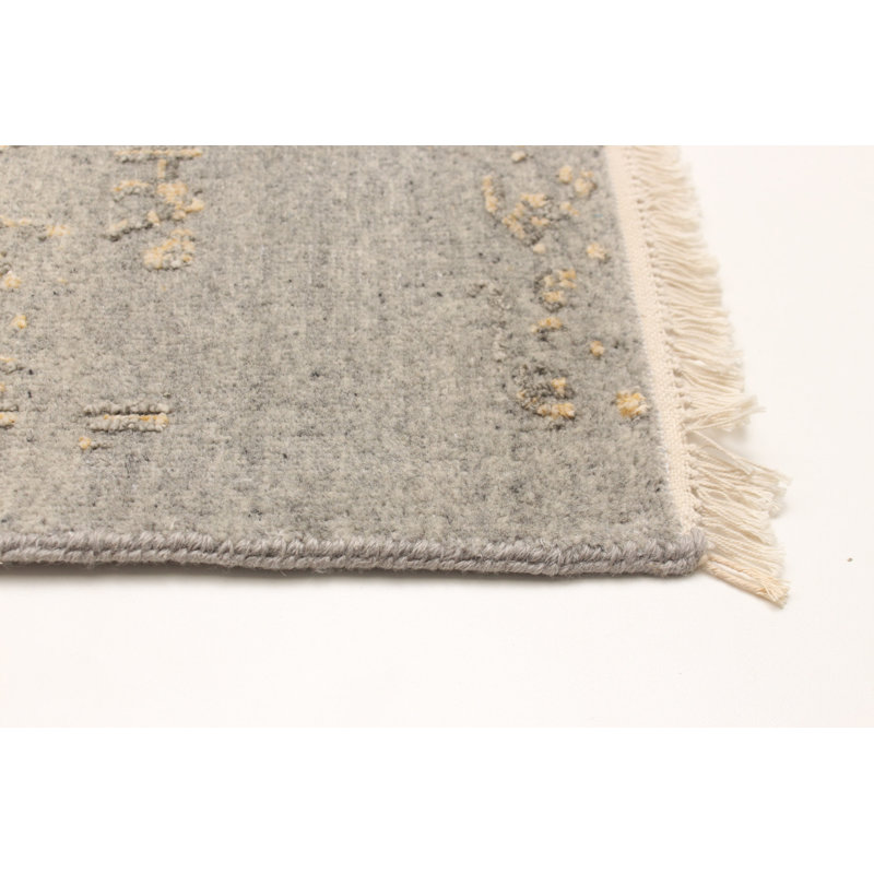 Heritage Grey Rug 5'11" x 9'1"