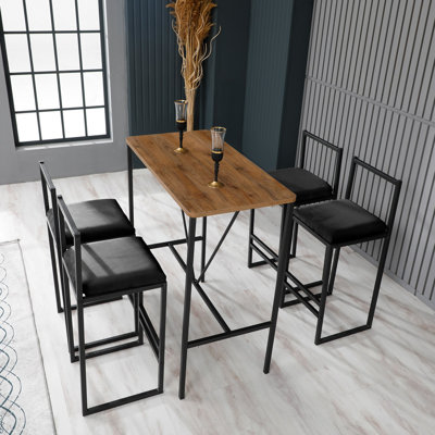 Petrolia 4 - Person Dining Set