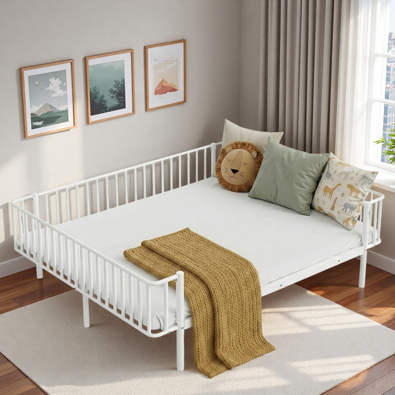 Metal Daybed With Reinforced Slat Support And Sturdy Metal Construction, White, Queen