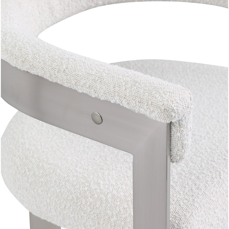 Chaise avec accoudoirs sans dossier rembourrée Romeo, Tissu crème bouclé, Chrome brossé