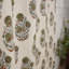 Rideau en lin à motif artistique inspiré de la nature, Mohini, vert-490780325