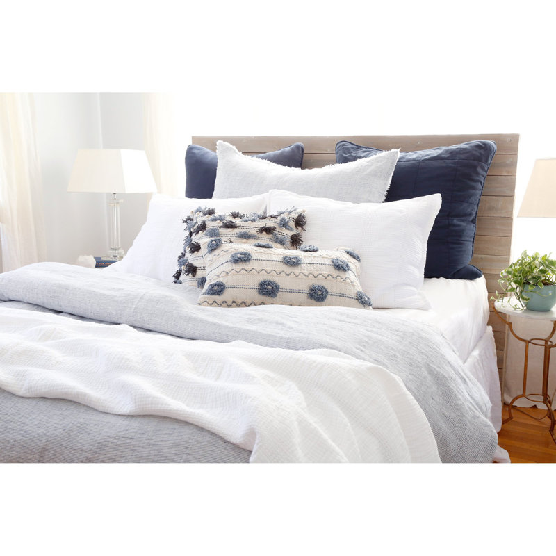 Logan Linen Lumbar Pillow Cover & Insert, Navy, Feathers
