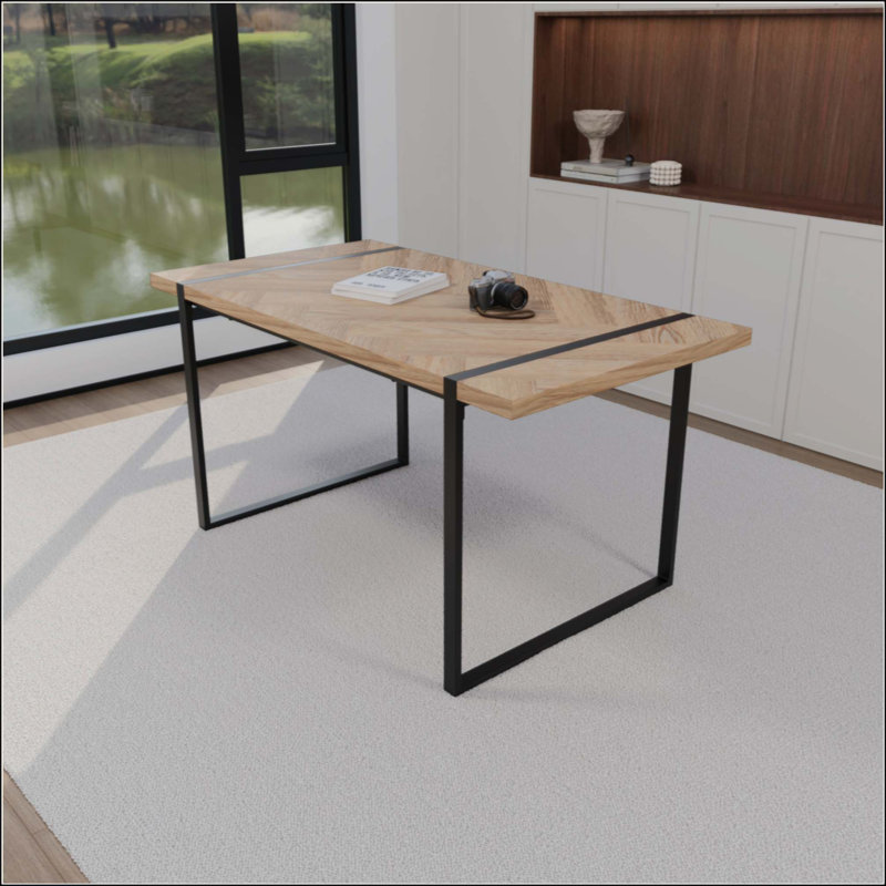Table de salle à manger moderne en bois aggloméré rectangulaire industriel en bois clair, pour 4 à 6 personnes, plateau de table en bois d'ingénierie de 1,5 po d'épaisseur et pieds en métal rectangulaires, utilisé pour la maison et la cuisine
