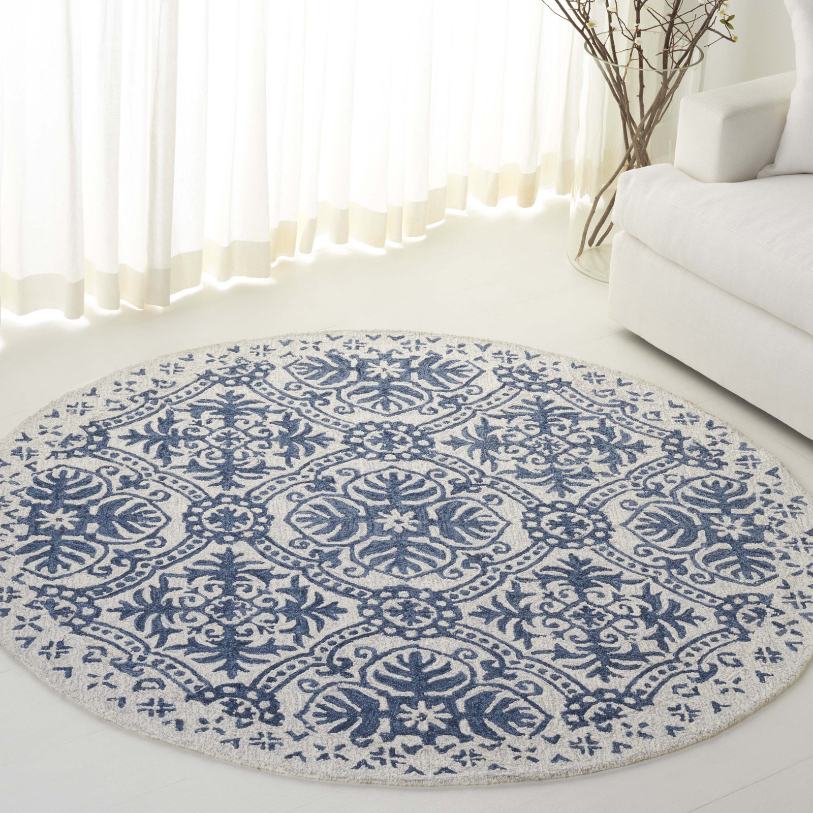 Nina Hand-Tufted Oriental Rug, Round 6'