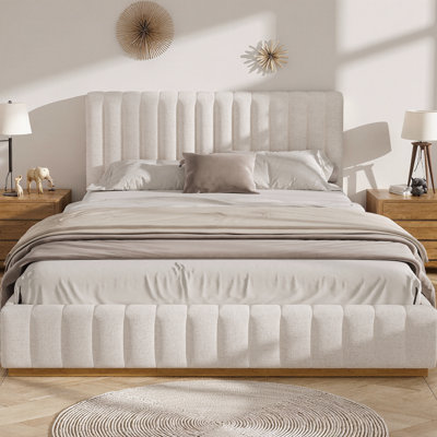 Structure de lit rembourrée avec tête de lit en lin épais et base en bois massif, lit plateforme beige moderne d'une capacité de 800 lb, centre de chambre à coucher sans sommier requis