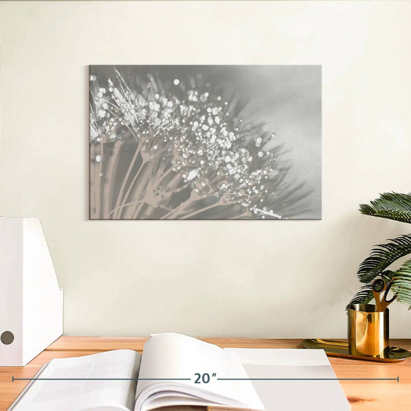 Harnek Dandelion II, 8" H x 12" W