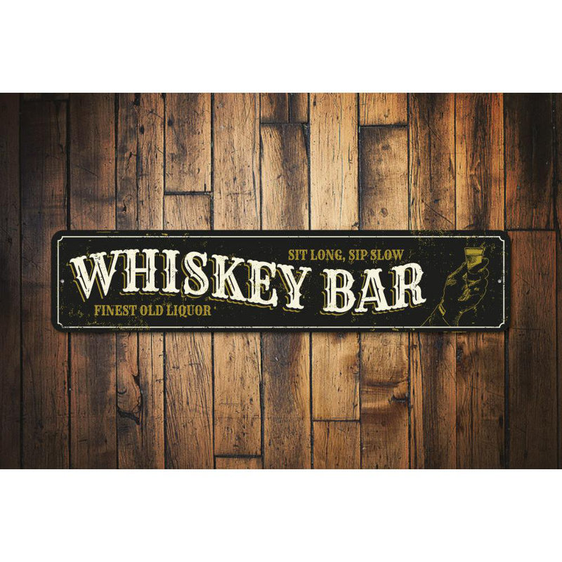 Vieille enseigne en aluminium avec barre à whisky, H 4 po x l 18 po x P 0,04 po