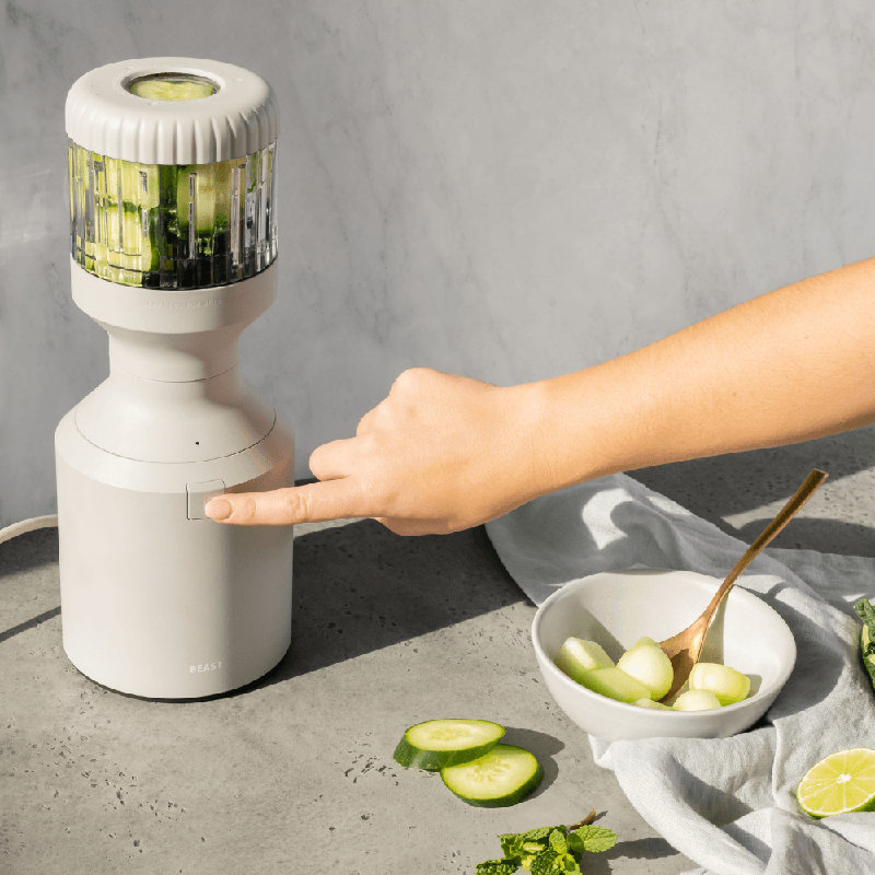Beast Blender Plus, Pebble Gray