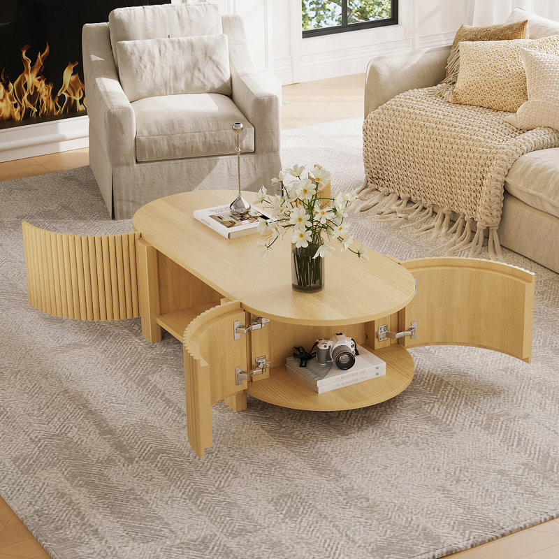 Table basse ovale cannelée avec rangement pour le salon, bois d'hévéa massif, 1 tablette et 2 portes de rangement ouvertes, naturel, 47 po