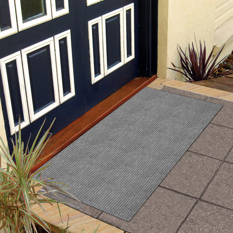 Gray Ribbed Non-Slip Synthetic Indoor/Outdoor Rug 2' x 3'