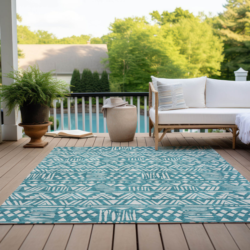 Maliana Washable Southwestern Indoor / Outdoor Rug, Rectangle 8' x 10'