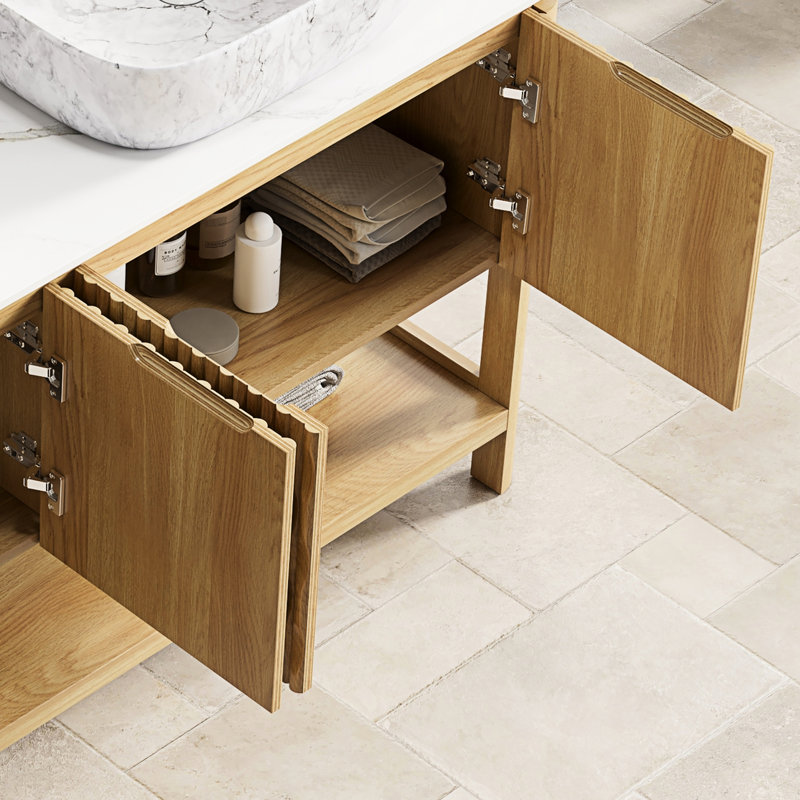Armoire de salle de bain 60 po autoportante, comptoir en pierre frittée blanche, finition chêne brun, contreplaqué, panneaux de porte 3D, portes de meuble-lavabo doubles à fermeture douce