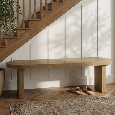 Banc en bois avec pieds robustes