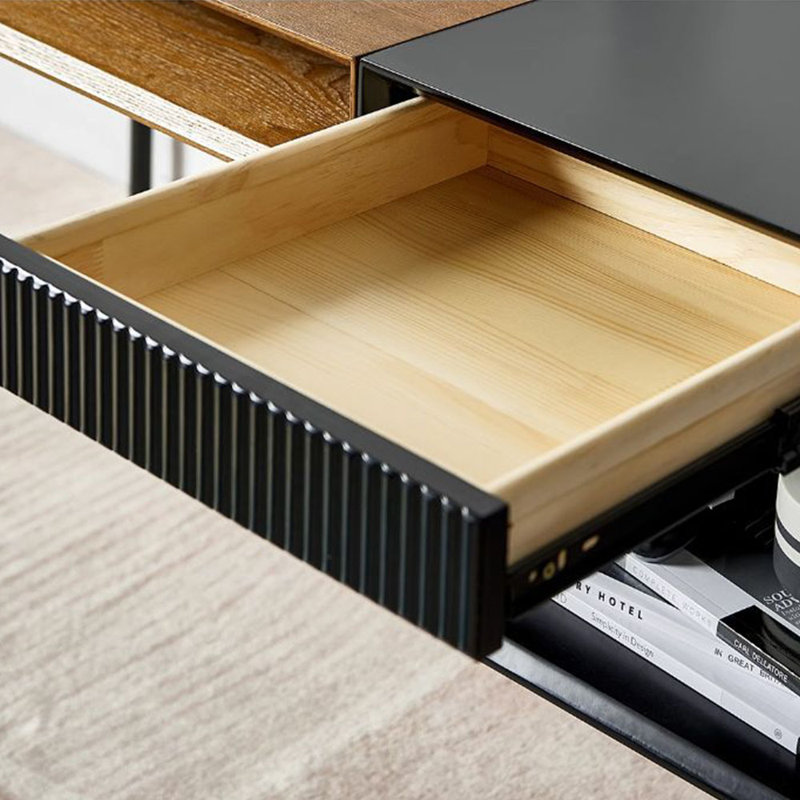 Petit bureau de style italien, H 29,53 po x l 62,99 po x P 27,56 po