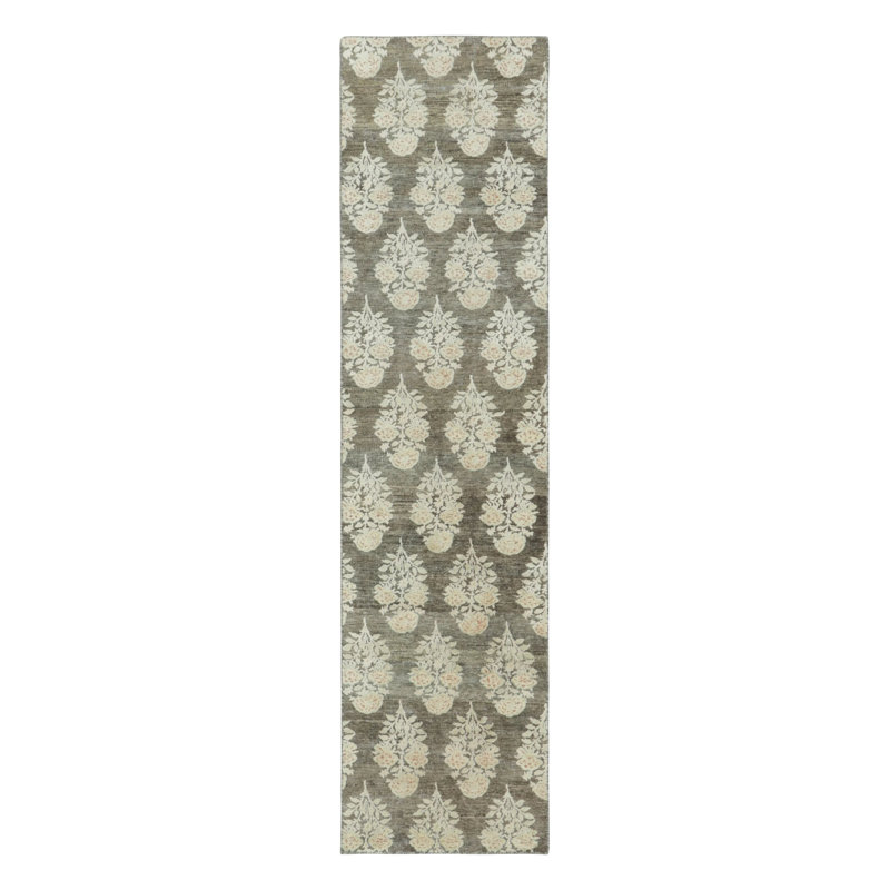 Handmade Silk Floral Area Rug