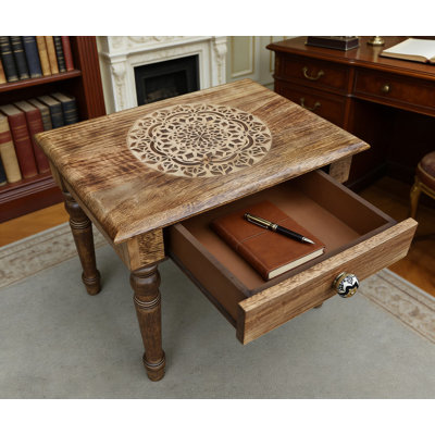 Table d'autel de méditation en bois de manguier massif sculptée à la main avec motif de mandala de lotus - table d'appoint décorative, table de chevet ou sanctuaire Puja