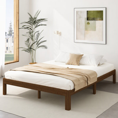 Cadre de lit plateforme en bois naturel de 35,5 cm (14 pouces), format simple, couleur noyer. Sommier en bambou carbonisé écologique. Base de matelas moderne minimaliste.