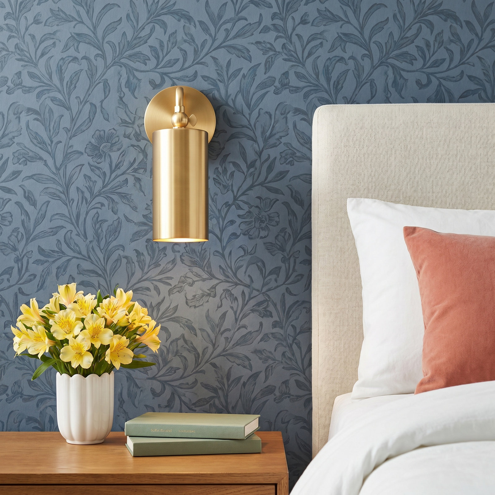 Single Light Spotlight Sconce, Aged Brass
