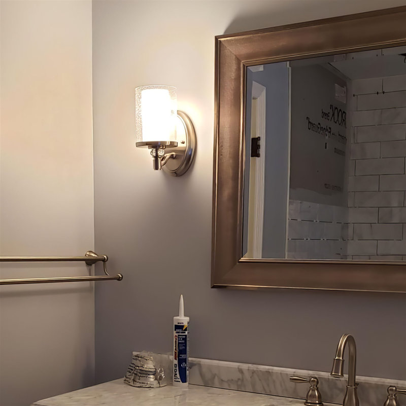 Adilynne Armed Sconce